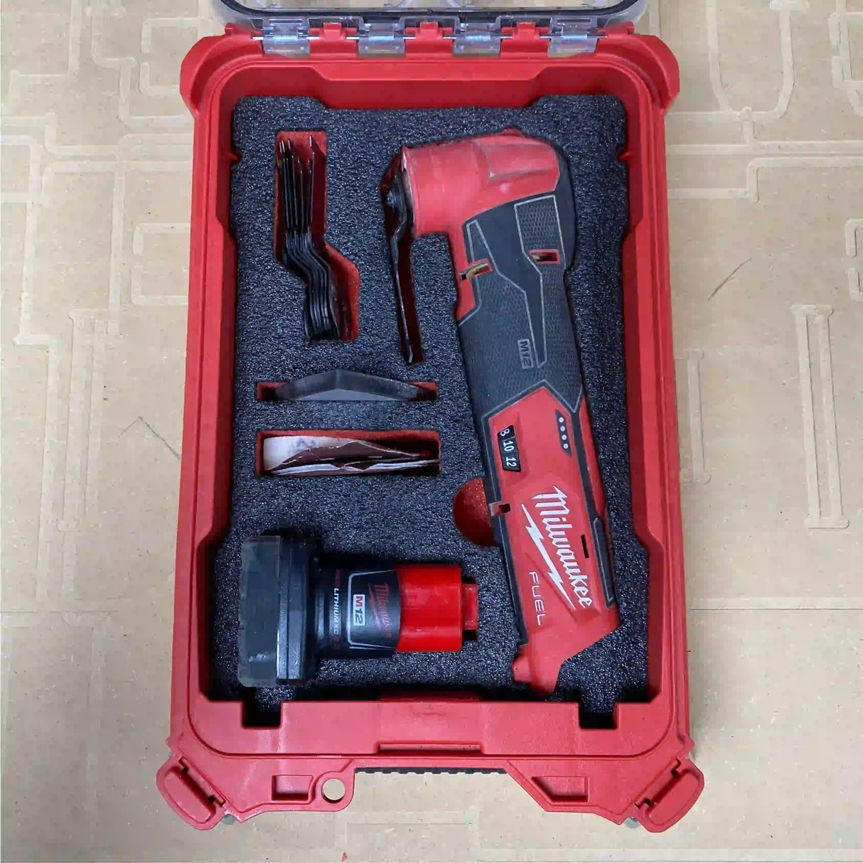 FOAM INSERT to store M12 Fuel Oscillating Multi-Tool 2526-20 in a Milwaukee Packout 5 Compartment Small Parts Organizer - Tools/Case NOT Included